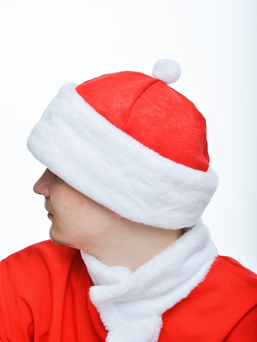 Новогодняя шапка Деда Мороза с текстурой